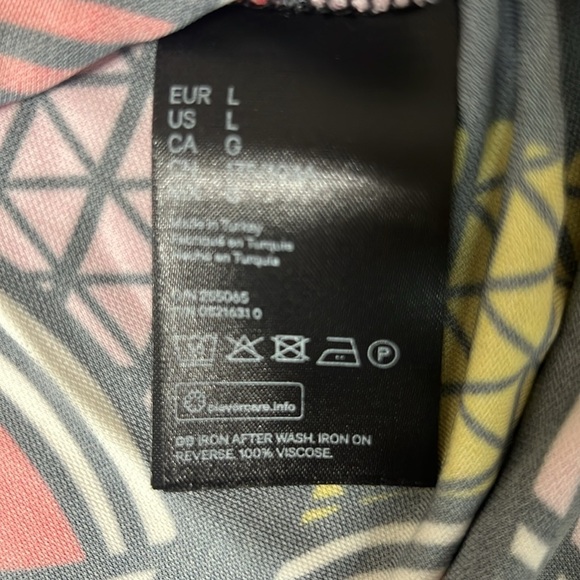 Mantsho x H&M Collab Top — Multicolor Abstract African Print Sz L - Picture 5 of 9